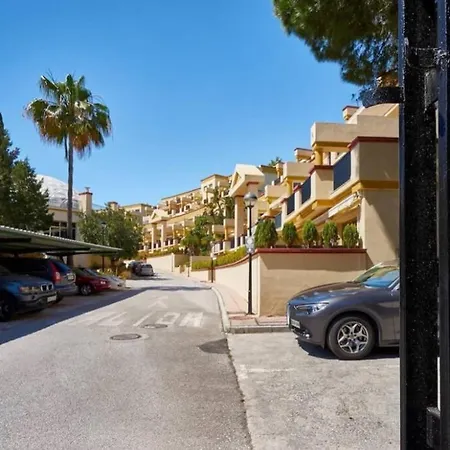 Vistas Al Mar,marbella Appartement *
